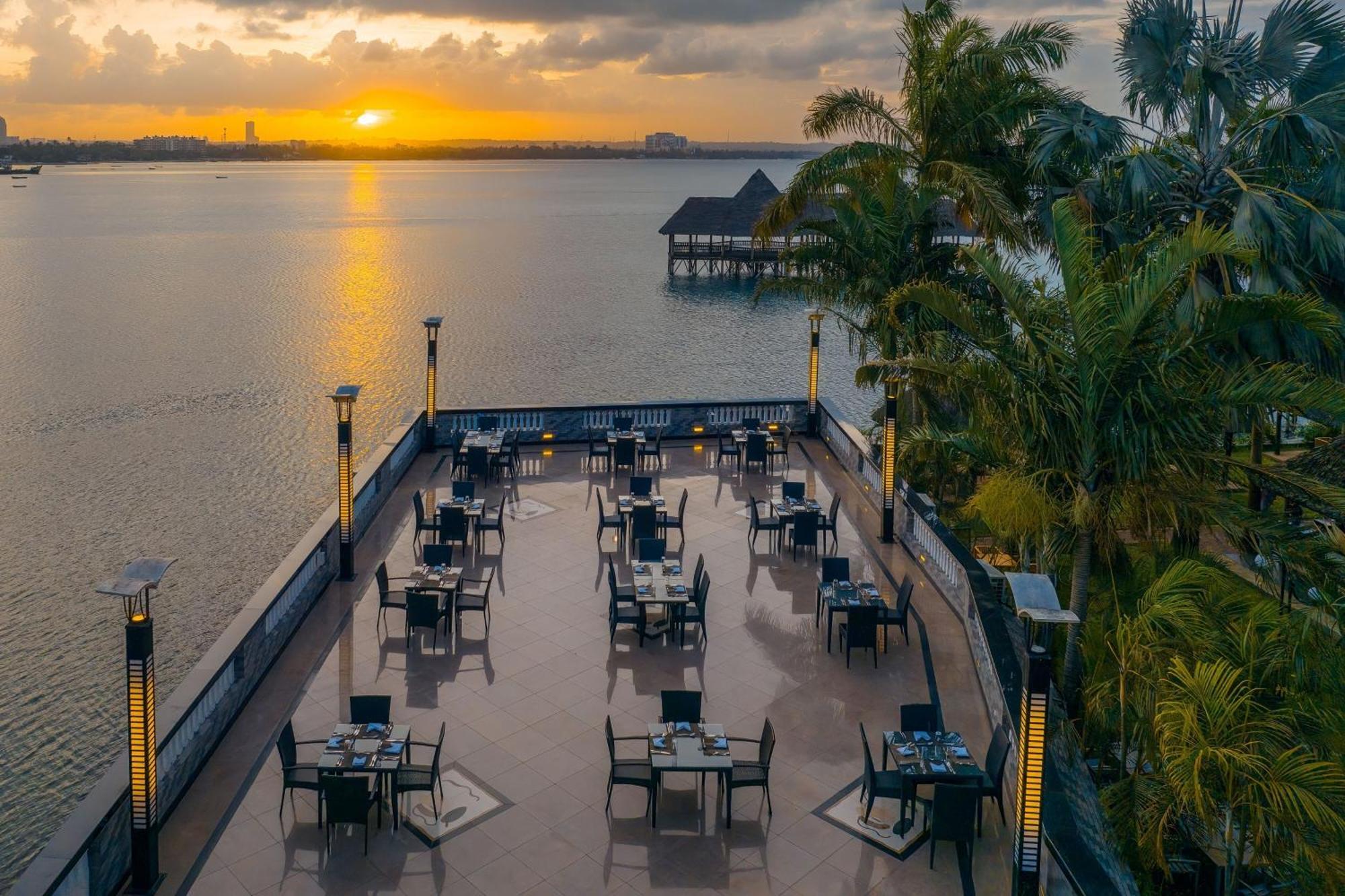 Delta Hotels By Marriott Dar Es Salaam Exteriér fotografie